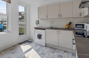 Queen Anne Terrace, North Hill, Plymouth - Image 3